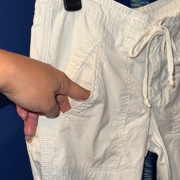 Calvin Klein - Women’s White Cargo Pants Size 6 - Picture 5 of 17